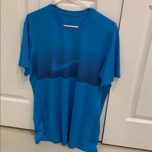 Blue nike dri fit t shirt